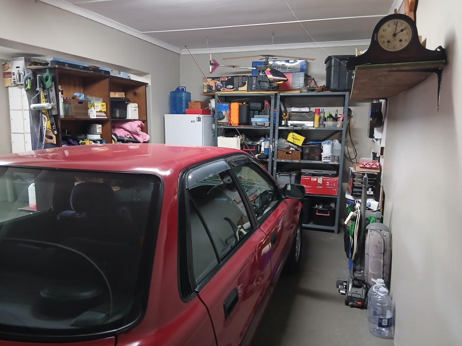 3 Bedroom Property for Sale in Wavecrest Eastern Cape